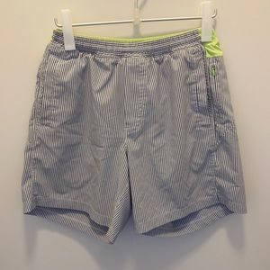 Bird dog shorts size large